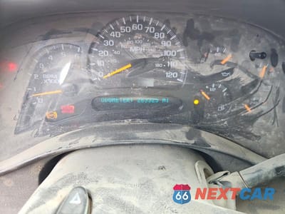 Zdjęcie 9 z 12 samochodu: 2004 CHEVROLET SILVERADO K1500 VIN:2GCEK19T141228506 - miniatura