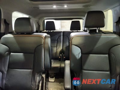 Zdjęcie 10 z 13 samochodu: 2023 GMC ACADIA AT4 VIN:1GKKNLLS0PZ241057 - miniatura