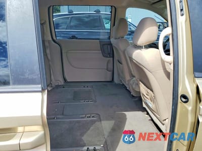 Zdjęcie 10 z 12 samochodu: 2011 KIA SEDONA LX VIN:KNDMG4C77B6365756 - miniatura