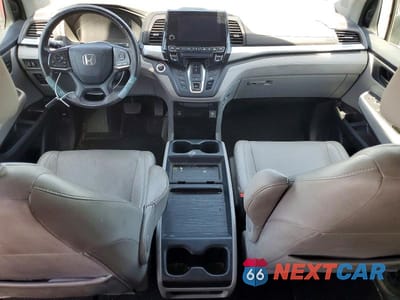 Zdjęcie 8 z 14 samochodu: 2021 HONDA ODYSSEY EXL VIN:5FNRL6H71MB011082 - miniatura