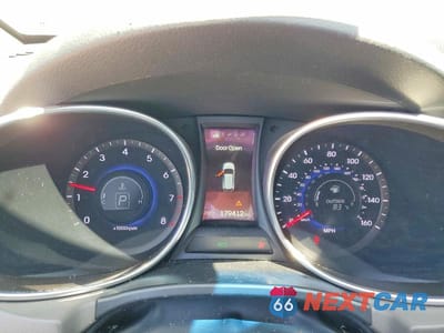 Zdjęcie 9 z 12 samochodu: 2016 HYUNDAI SANTA FE SE VIN:KM8SR4HF8GU134400 - miniatura
