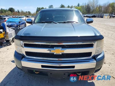 Piąte zdjęcie samochodu w środku: 2011 CHEVROLET SILVERADO K1500 LT VIN:3GCPKSE37BG228969 - miniatura