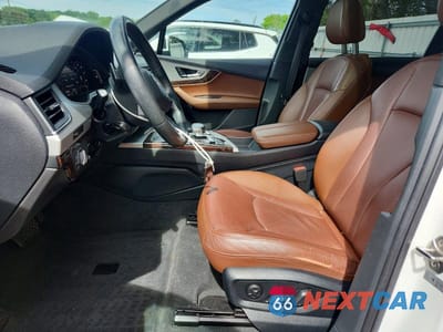 Zdjęcie 7 z 13 samochodu: 2019 AUDI Q7 PREMIUM PLUS VIN:WA1LHAF7XKD029088 - miniatura