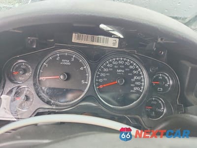 Zdjęcie 9 z 13 samochodu: 2008 CHEVROLET SILVERADO K2500 HEAVY DUTY VIN:1GCHK23658F119387 - miniatura