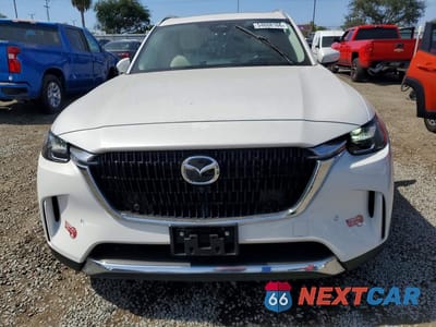 Piąte zdjęcie samochodu w środku: 2024 MAZDA CX-90 PREMIUM PLUS VIN:JM3KKEHA8R1126103 - miniatura