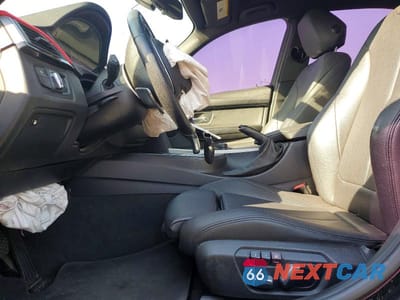 Zdjęcie 7 z 12 samochodu: 2018 BMW 330E VIN:WBA8E1C55JA756689 - miniatura