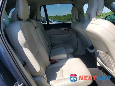 Zdjęcie 11 z 13 samochodu: 2020 VOLVO XC90 T5 MOMENTUM VIN:YV4102PK8L1619724 - miniatura