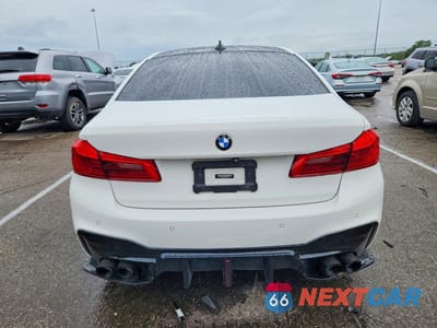 Zdjęcie 6 z 12 samochodu: 2019 BMW M550XI VIN:WBAJB9C59KB289216 - miniatura