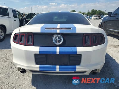 Zdjęcie 6 z 12 samochodu: 2014 FORD MUSTANG VIN:1ZVBP8AM0E5330782 - miniatura