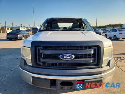 Piąte zdjęcie samochodu w środku: 2014 FORD F150 SUPER CAB VIN:1FTFX1CF6EFD07950 - miniatura