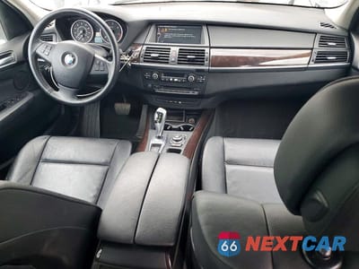 Zdjęcie 8 z 13 samochodu: 2011 BMW X5 XDRIVE35D VIN:5UXZW0C59BL656369 - miniatura