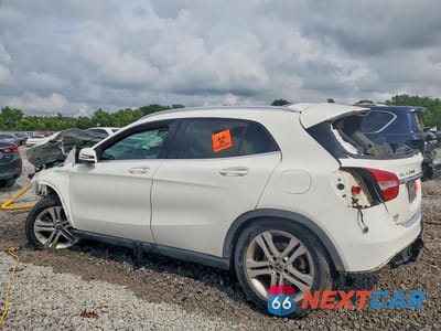 Drugie zdjęcie samochodu z przodu: 2019 MERCEDES-BENZ GLA 250 VIN:WDCTG4EB5KU007946 - miniatura