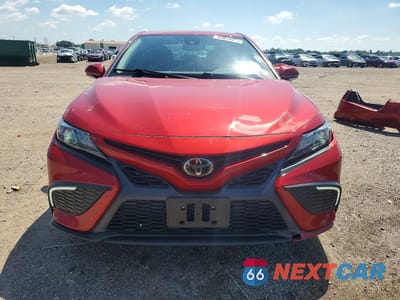 Piąte zdjęcie samochodu w środku: 2023 TOYOTA CAMRY VIN:4T1G11AK6PU174896 - miniatura