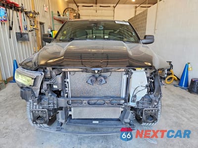 Piąte zdjęcie samochodu w środku: 2025 RAM 1500 TRADESMAN VIN:1C6SRFGP7SN683879 - miniatura