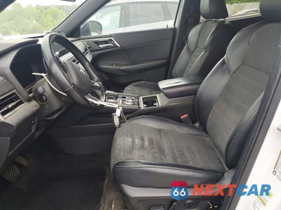 Zdjęcie 7 z 13 samochodu: 2024 MITSUBISHI OUTLANDER SE VIN:JA4J3VA88RZ003891 - miniatura