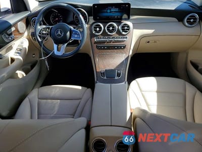 Zdjęcie 8 z 13 samochodu: 2021 MERCEDES-BENZ GLC 300 VIN:W1N0G8DB1MF937134 - miniatura