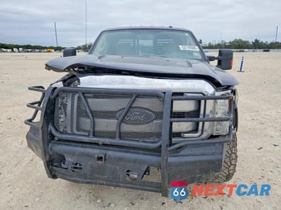 Piąte zdjęcie samochodu w środku: 2015 FORD F250 SUPER DUTY VIN:1FT7W2BT3FEA02322 - miniatura