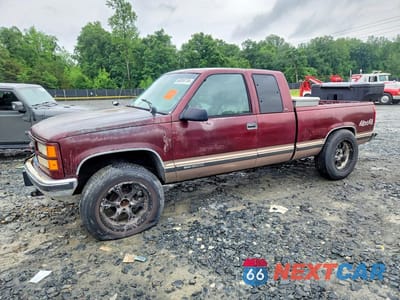 1998 GMC SIERRA K1500 2GTEK19R4W1503681 - główne zdjęcie licytacji z USA - miniatura