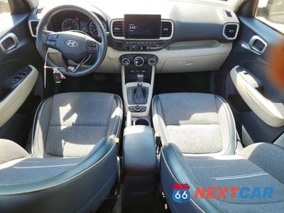 Zdjęcie 8 z 13 samochodu: 2022 HYUNDAI VENUE LIMITED VIN:KMHRC8A36NU152429 - miniatura