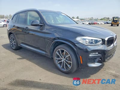 Czwarte zdjęcie samochodu z boku: 2019 BMW X3 SDRIVE30I VIN:5UXTR7C57KLR52545 - miniatura