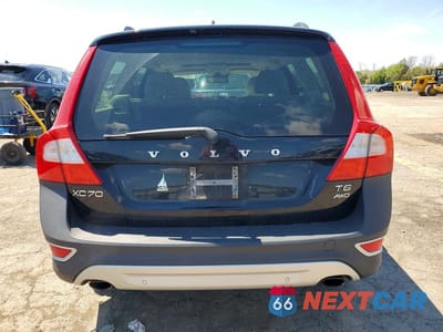 Zdjęcie 6 z 13 samochodu: 2012 VOLVO XC70 T6 VIN:YV4902BZ7C1144154 - miniatura