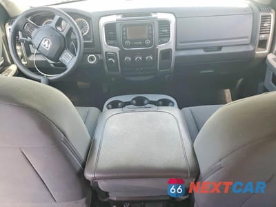 Zdjęcie 8 z 12 samochodu: 2020 RAM 1500 CLASSIC SLT VIN:1C6RR6TT6LS110976 - miniatura