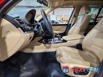 Zdjęcie 7 z 13 samochodu: 2017 BMW X3 XDRIVE28I VIN:5UXWX9C51H0T06894 - miniatura