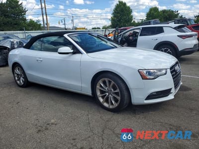 Czwarte zdjęcie samochodu z boku: 2014 AUDI A5 PREMIUM VIN:WAUCFAFH6EN004186 - miniatura