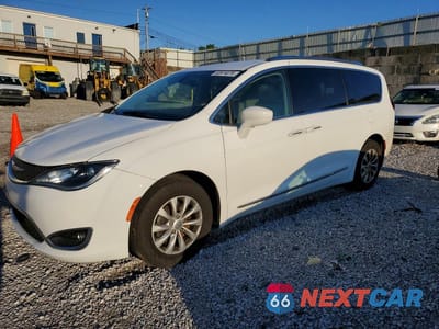 2019 CHRYSLER PACIFICA TOURING L 2C4RC1BG9KR597298 - główne zdjęcie licytacji z USA - miniatura