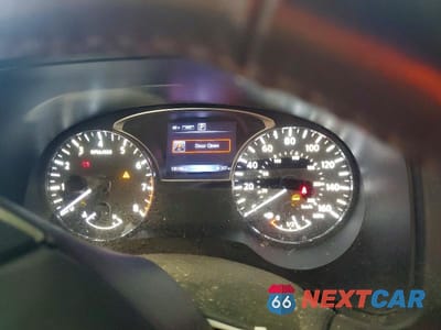 Zdjęcie 9 z 13 samochodu: 2017 NISSAN PATHFINDER SV VIN:5N1DR2MM6HC656340 - miniatura