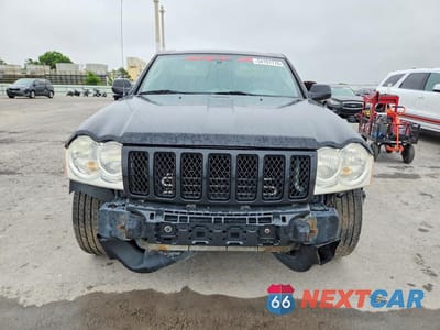 Piąte zdjęcie samochodu w środku: 2006 JEEP GRAND CHEROKEE SRT-8 VIN:1J8HR78396C217885 - miniatura