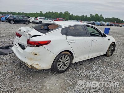 Trzecie zdjęcie samochodu z tyłu: 2018 KIA OPTIMA S VIN:5XXGT4L33JG238010 - miniatura