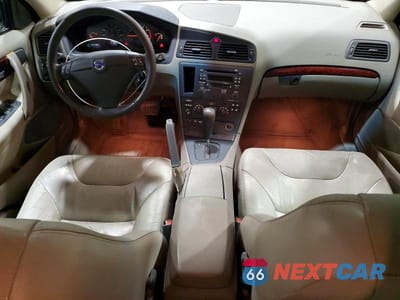 Zdjęcie 8 z 13 samochodu: 2003 VOLVO S60 2.4T VIN:YV1RS58D232259503 - miniatura