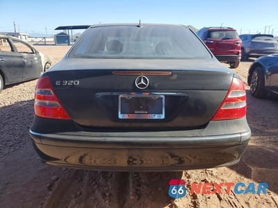 Zdjęcie 6 z 12 samochodu: 2005 MERCEDES-BENZ E 320 VIN:WDBUF65J35A640580 - miniatura