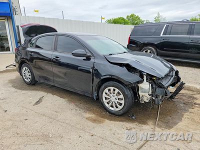 Czwarte zdjęcie samochodu z boku: 2019 KIA FORTE FE VIN:3KPF24ADXKE008288 - miniatura