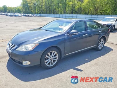 2010 LEXUS ES 350 JTHBK1EG5A2392136 - główne zdjęcie licytacji z USA - miniatura