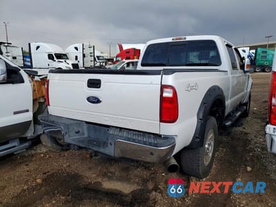 Czwarte zdjęcie samochodu z boku: 2010 FORD F350 SUPER DUTY VIN:1FTWW3BR0AEB04045 - miniatura