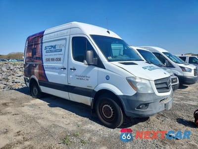 Czwarte zdjęcie samochodu z boku: 2014 MERCEDES-BENZ SPRINTER 2500 VIN:WD3PE7DC7E5866277 - miniatura