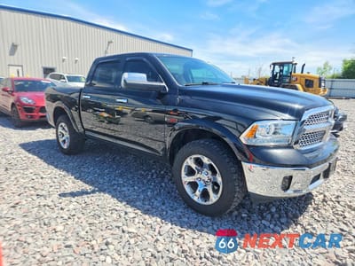 Czwarte zdjęcie samochodu z boku: 2017 RAM 1500 LARAMIE VIN:1C6RR7NM4HS875249 - miniatura