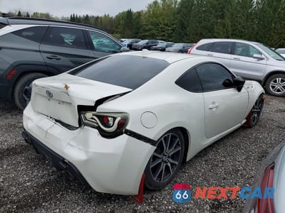 Trzecie zdjęcie samochodu z tyłu: 2015 SCION FR-S BASE VIN:JF1ZNAA11F8700857 - miniatura