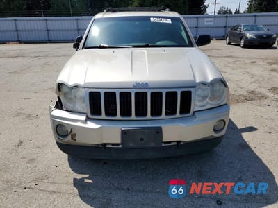 Piąte zdjęcie samochodu w środku: 2007 JEEP GRAND CHEROKEE LAREDO VIN:1J8HR48P67C620645 - miniatura