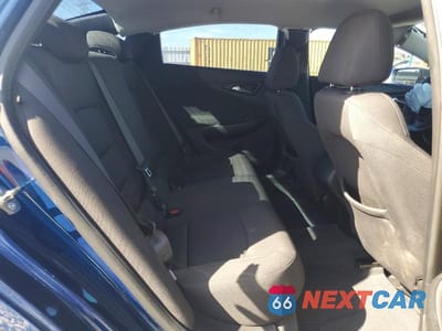 Zdjęcie 10 z 12 samochodu: 2019 CHEV MALIBU RS VIN:1G1ZG5ST9KF188646 - miniatura
