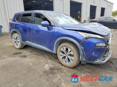 Czwarte zdjęcie samochodu z boku: 2021 NISSAN ROGUE SV VIN:5N1AT3BB1MC708348 - miniatura
