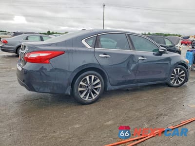 Trzecie zdjęcie samochodu z tyłu: 2017 NISSAN ALTIMA 2.5 SV VIN:1N4AL3AP0HC219338 - miniatura