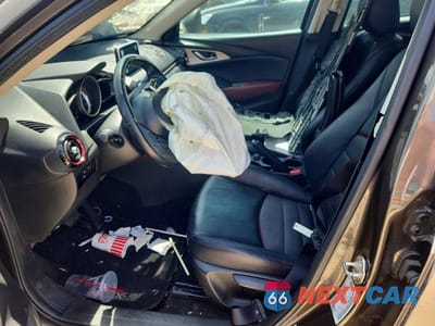 Zdjęcie 7 z 12 samochodu: 2017 MAZDA CX-3 TOURING VIN:JM1DKFC72H0160268 - miniatura