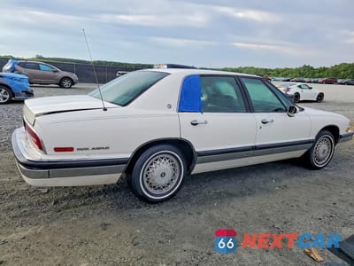 Trzecie zdjęcie samochodu z tyłu: 1992 BUICK PARK AVENUE VIN:1G4CW53L7N1666087 - miniatura