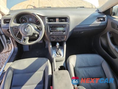 Zdjęcie 8 z 12 samochodu: 2014 VOLKSWAGEN JETTA SE VIN:3VWD17AJ9EM364028 - miniatura