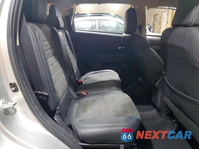 Zdjęcie 11 z 14 samochodu: 2019 MITSUBISHI OUTLANDER SE VIN:JA4AZ3A31KZ055375 - miniatura