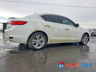 Trzecie zdjęcie samochodu z tyłu: 2014 ACURA ILX HYBRID TECH VIN:19VDE3F74EE300186 - miniatura