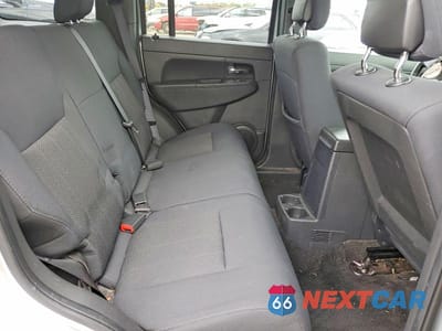 Zdjęcie 10 z 13 samochodu: 2012 JEEP LIBERTY SPORT VIN:1C4PJMAKXCW158754 - miniatura
